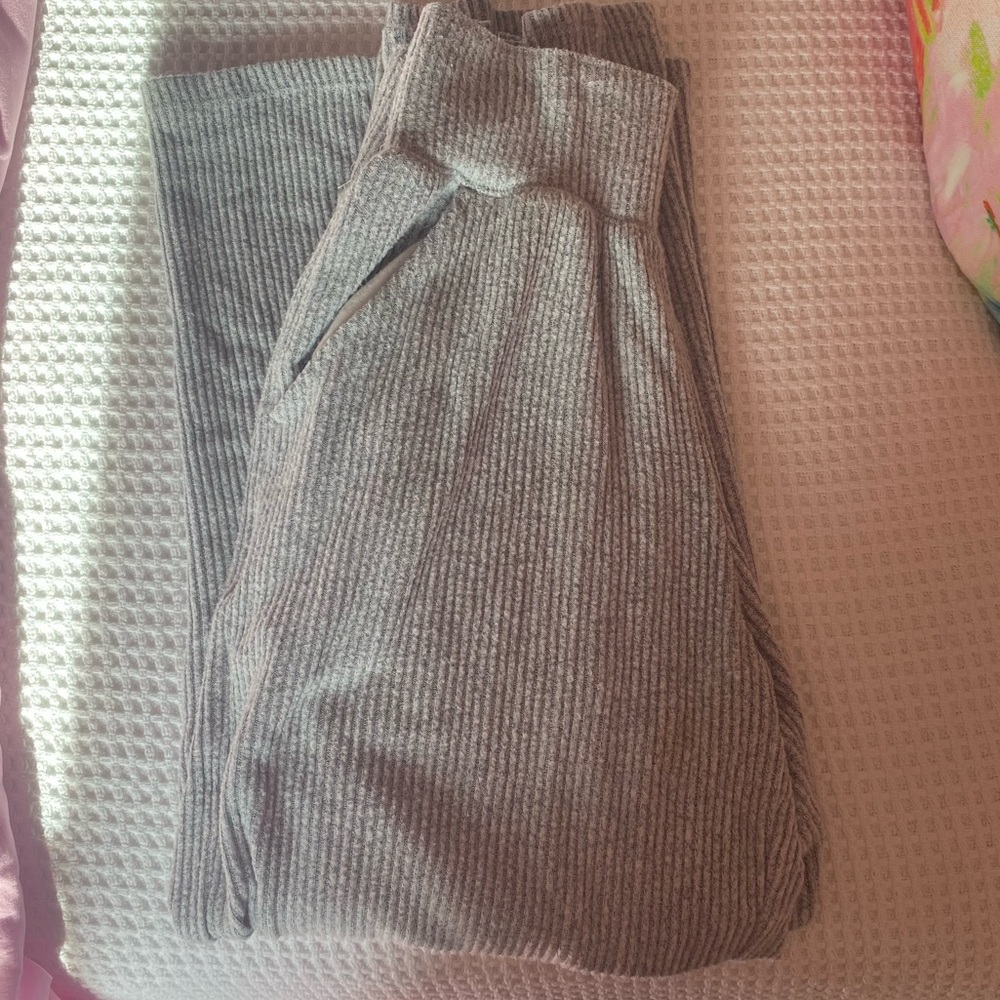 Abercrombie wide leg sweats